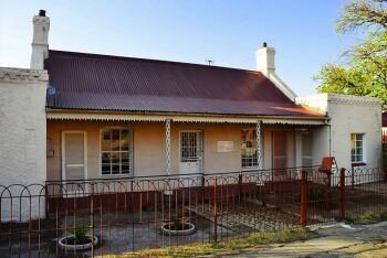 60 Strydom Street, Heidelberg. The Standard Bank of British South