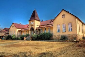 School building erected in 1907, District of Heidelberg